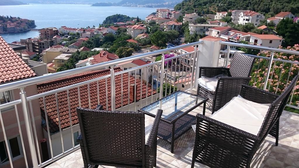 Apartments Vukovic Sveti Stefan Esterno foto